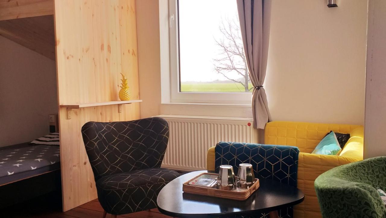 Bed and Breakfast Ahoi Wesselburenerkoog Экстерьер фото