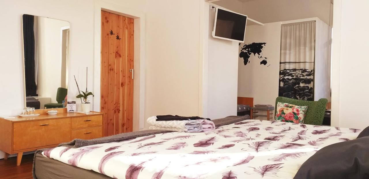 Bed and Breakfast Ahoi Wesselburenerkoog Экстерьер фото